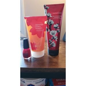 Bath & Body Works 2 products Japanese Cherry Blossom Body Scrub Creamy Body Wash